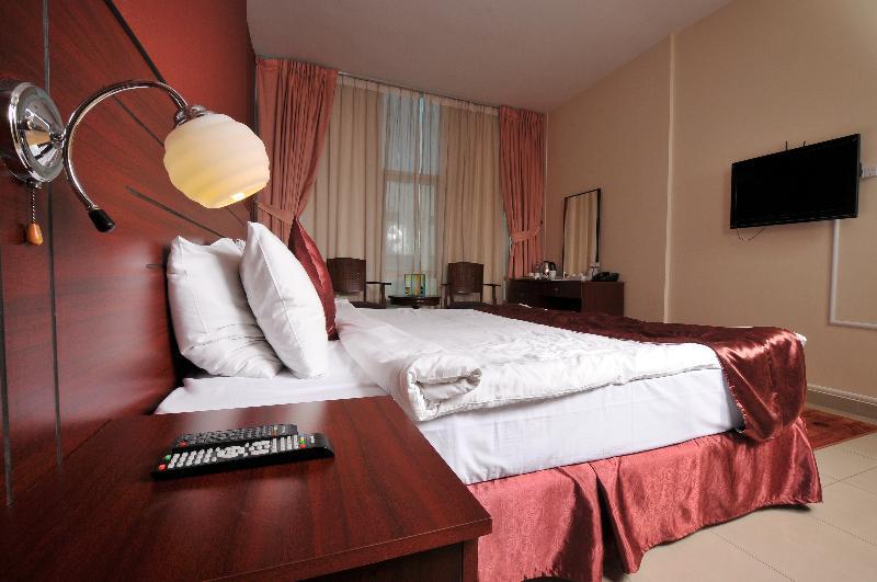 Center Ville Hotel Abu Dhabi Bagian luar foto